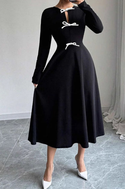 Keyhole Neckline Contrast Bow Front Long Sleeve A-Line Midi Dress