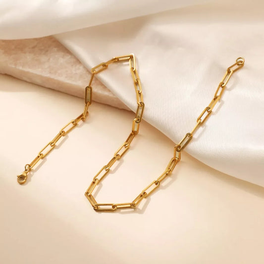 Callie Chain Necklace