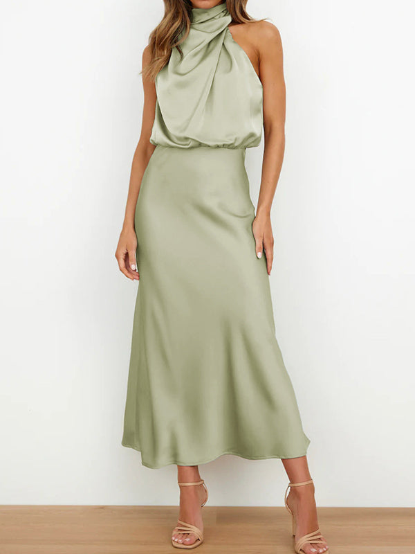Sleeveless Solid Color Halter-Neck Midi Dresses