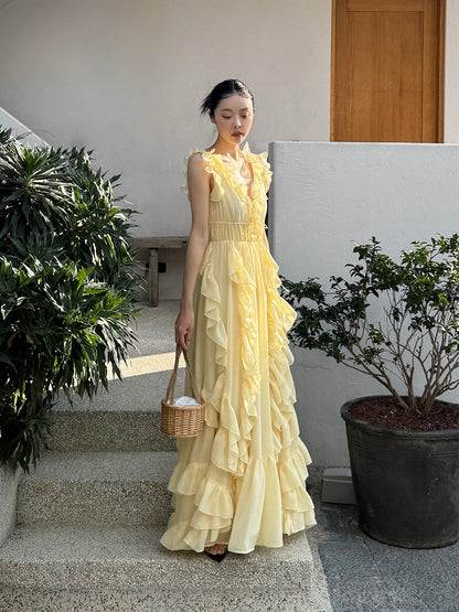 Sunset Ruffle Asymmetrical Maxi Dress – Romantic Flowy Vacation Look gunne sax vintage dress
