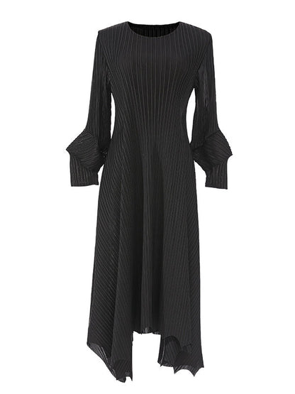 Irregular Clipping Loose Pleated Solid Color Round-Neck Midi Dresses