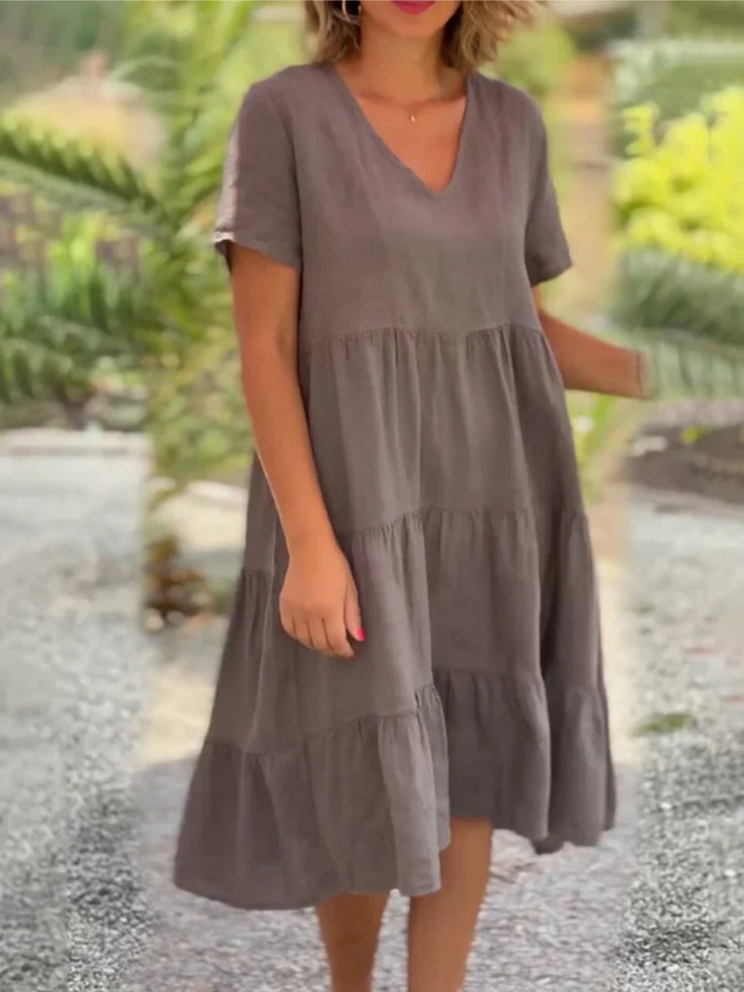 V-neck Large Skirt Short Sleeves Mini&Short Dresses