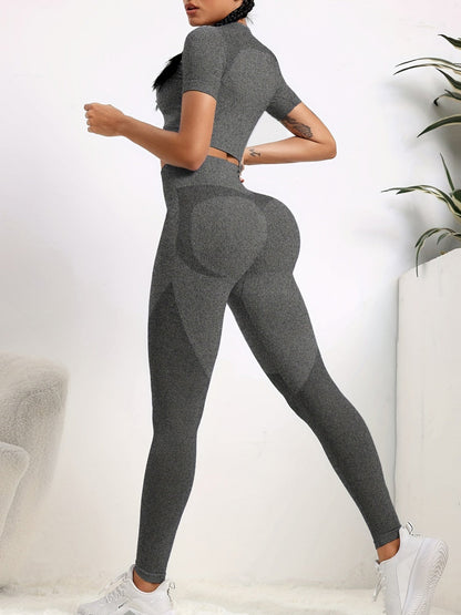 Seamless Buttock Lifting, Tight Fit, Breathable Women's Yoga Set