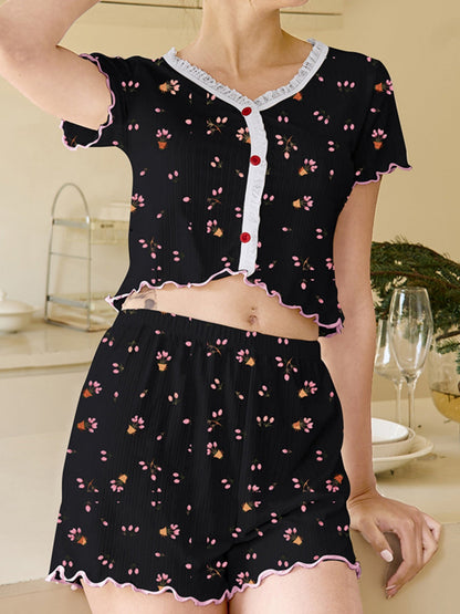 Printed Button Lace Short Sleeves And Shorts Pajama Set