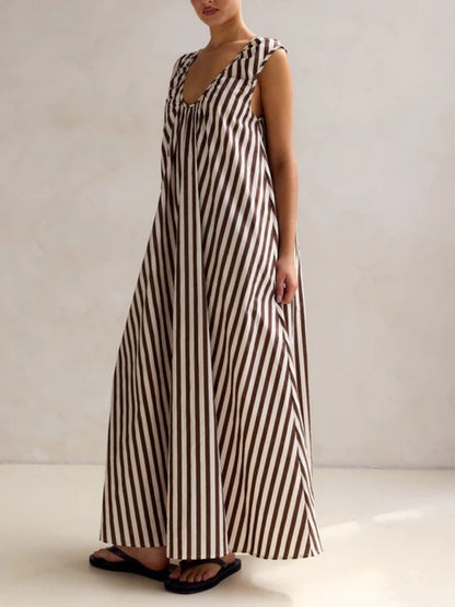 Polka Dots U-neck Sleeveless Large Skirt Maxi Dresses