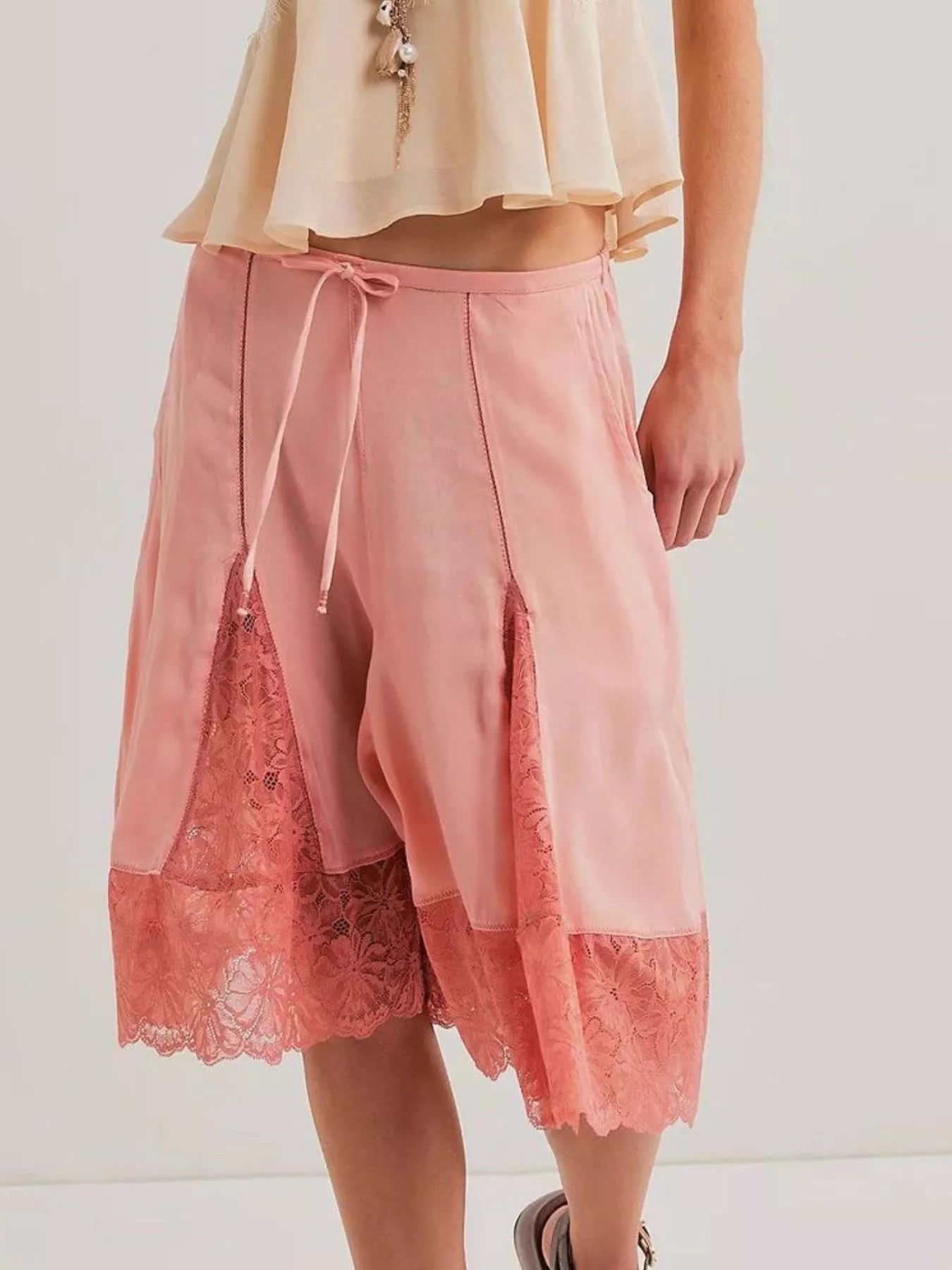 Teddi Drawstring Lace Shorts