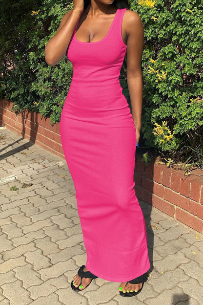 Ribbed Knit Scoop Neck Sleeveless Bodycon Midi Dress