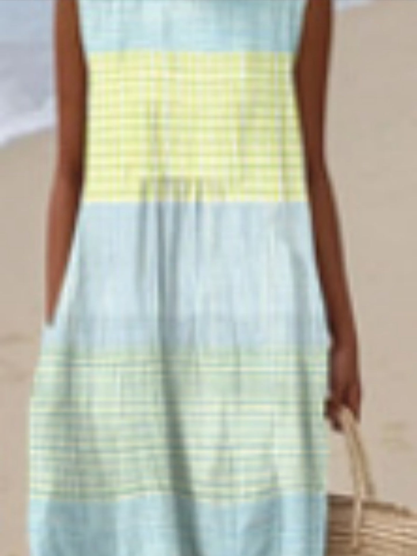 Printed Pocket Round Neck Sleeveless Maxi Dresses
