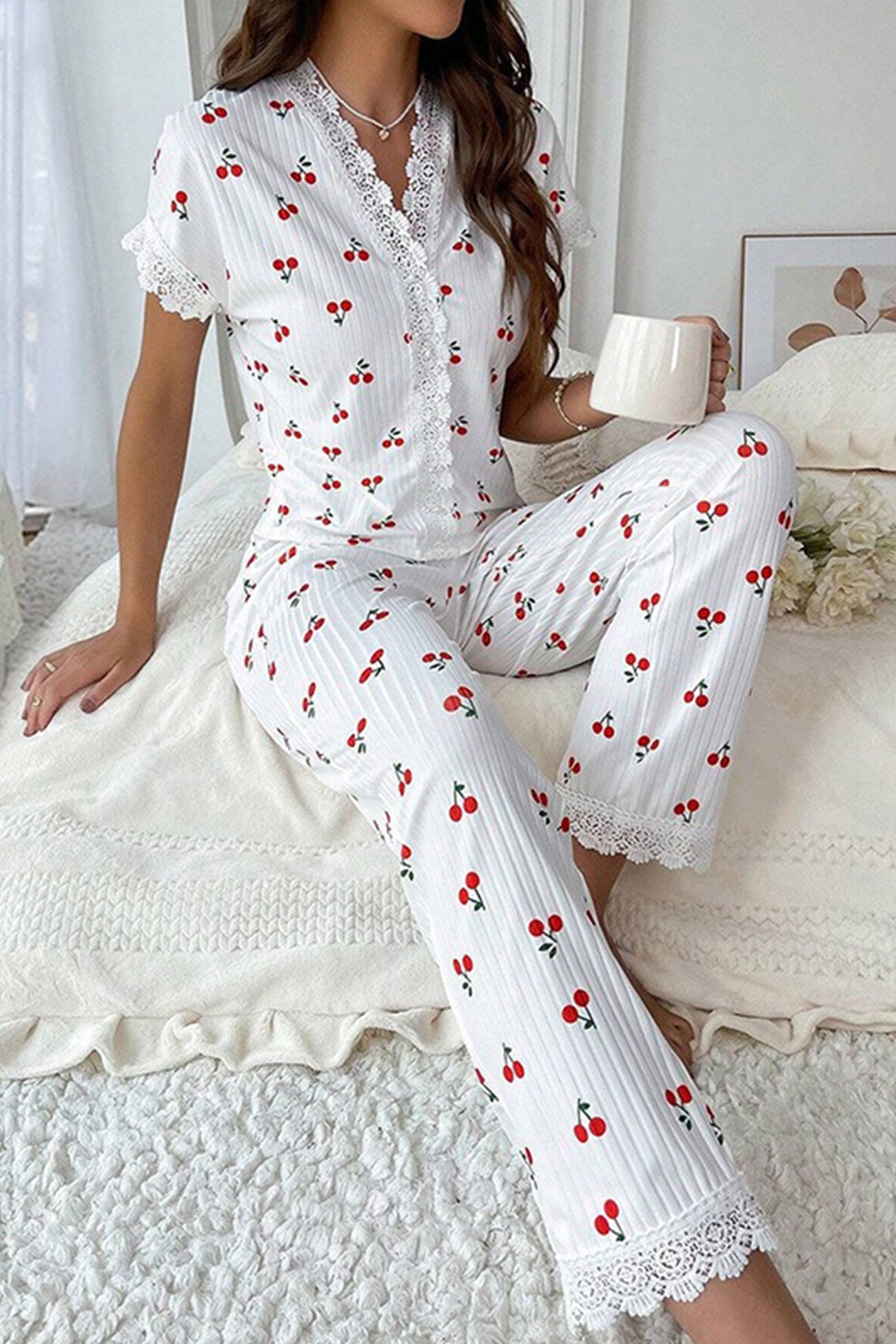 Lace Stitching Short-Sleeved Printed Loungewear