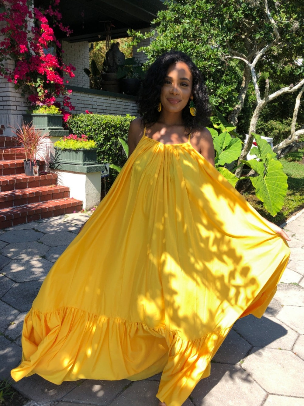 Sleeveless Halter Maxi Dress
