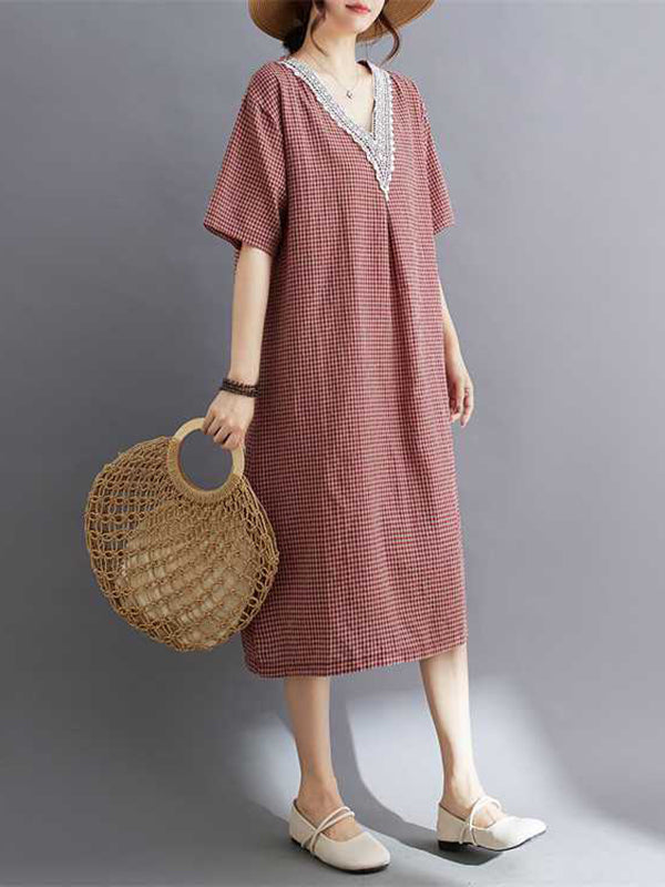 A-Line Half Sleeves Plaid Pleated Split-Joint V-Neck Midi Dresses