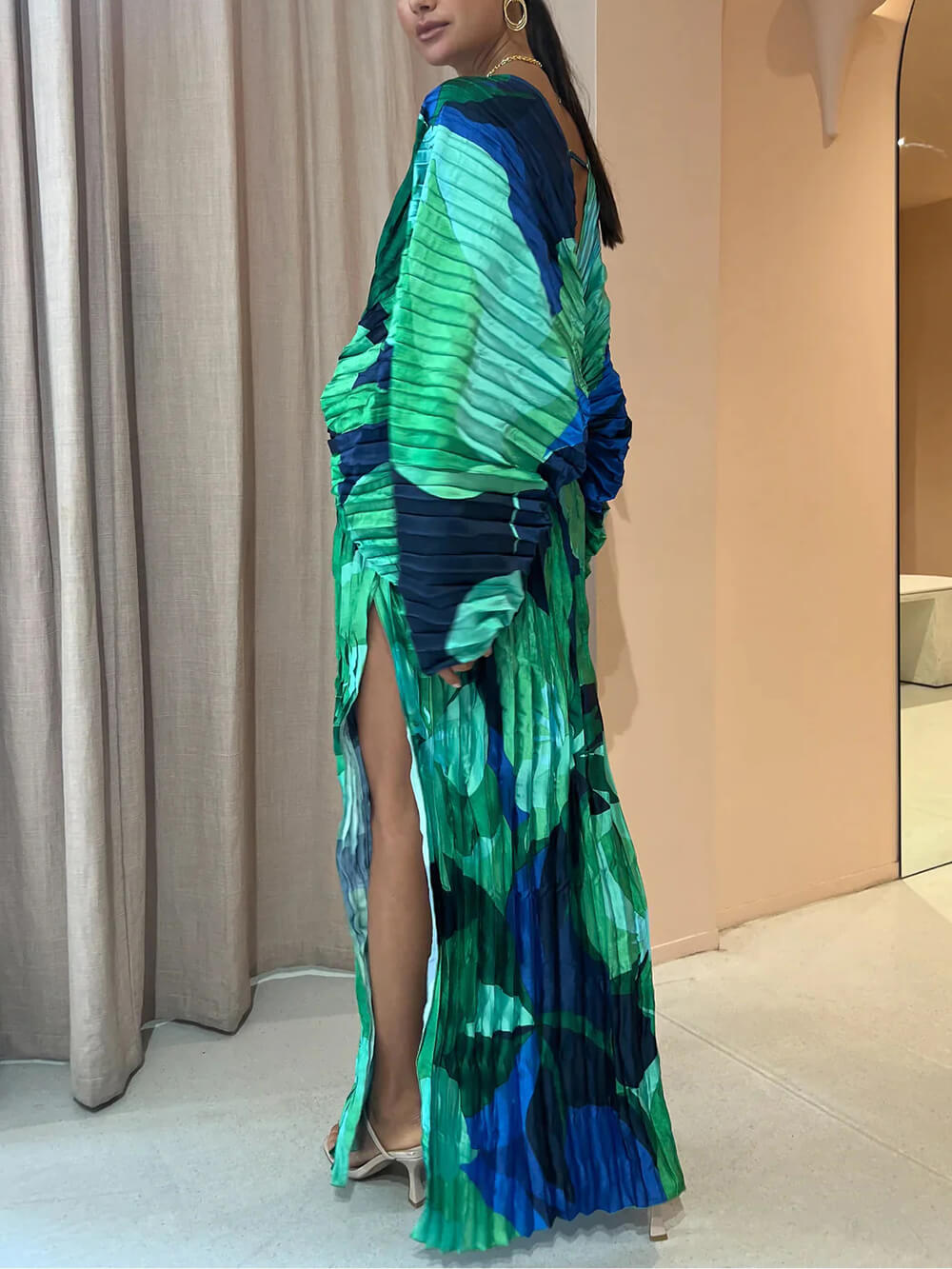Jade Oasis - Flowing Resort Maxi Dress
