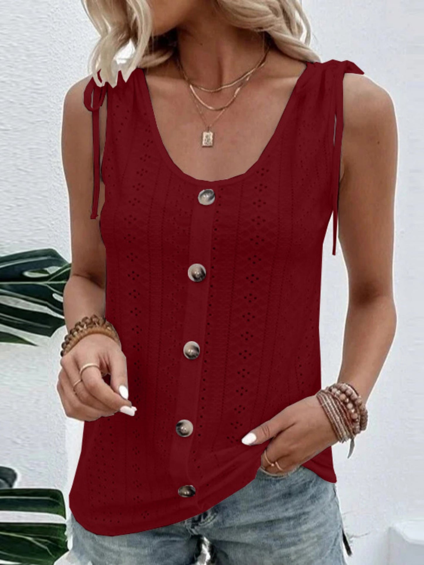 Jacquard Hollow Out Straps Buttons U-neck Vest