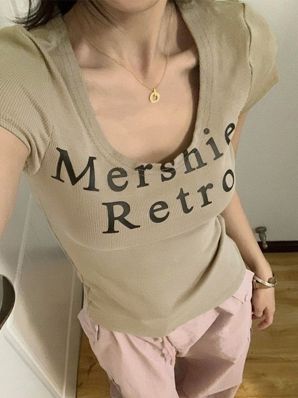 U Neck Letter Print Slim Short Sleeve Knit