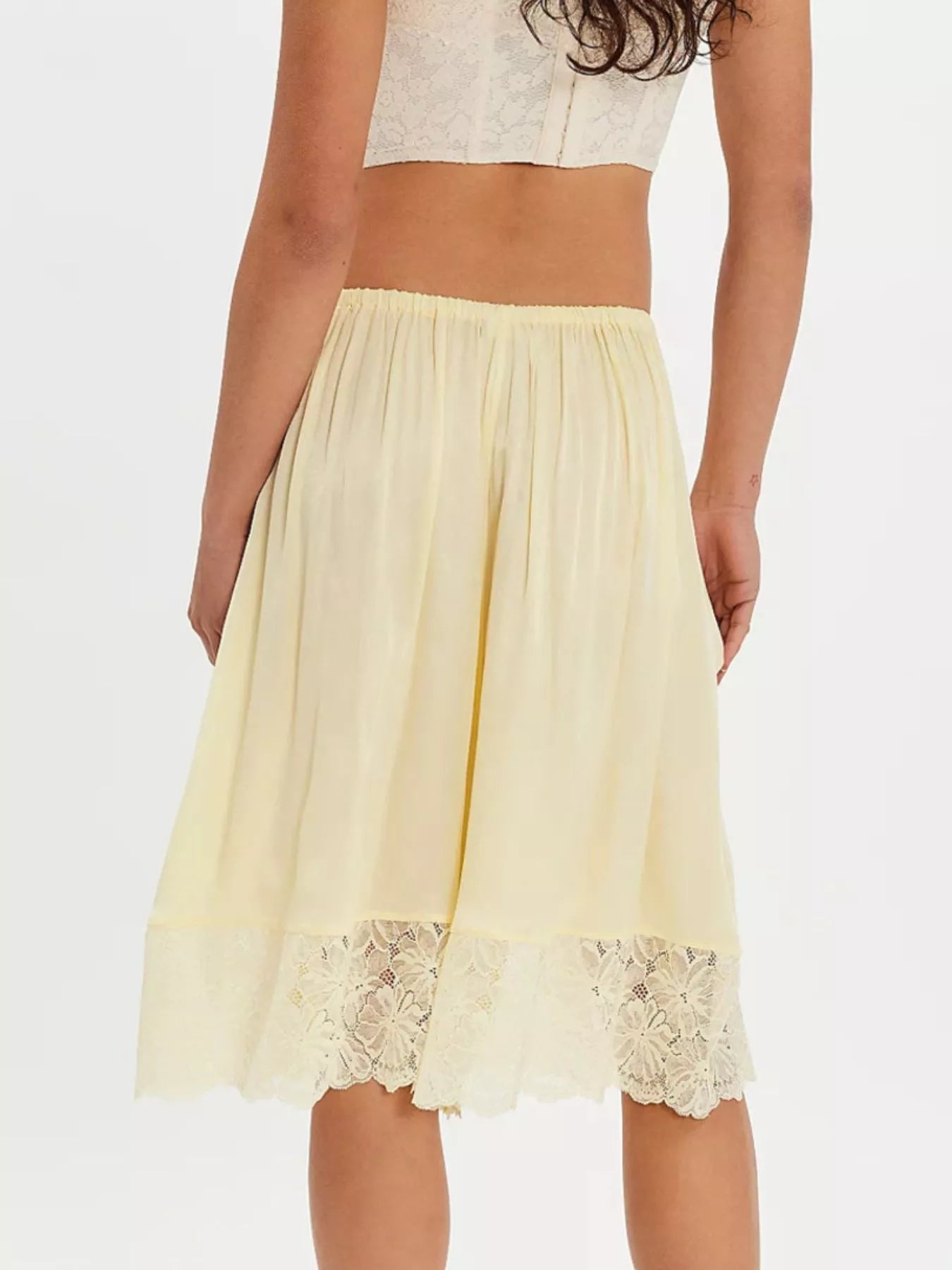 Teddi Drawstring Lace Shorts