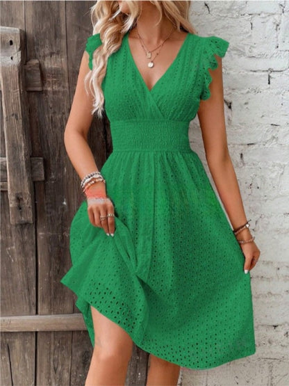 7 Colors Lace Flutter Sleeve V-neck Midi Dress