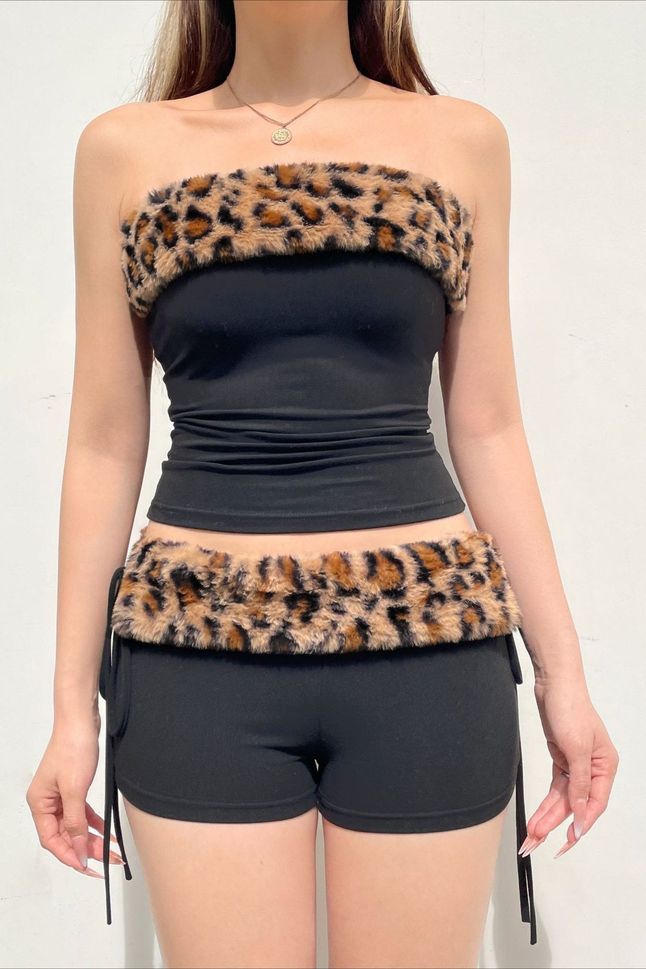 | Leopard Fleece Tube Tank and Drawstring Bottom Set
