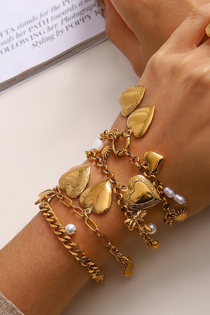 Fashionable Heart Shaped Embellished Bracelet