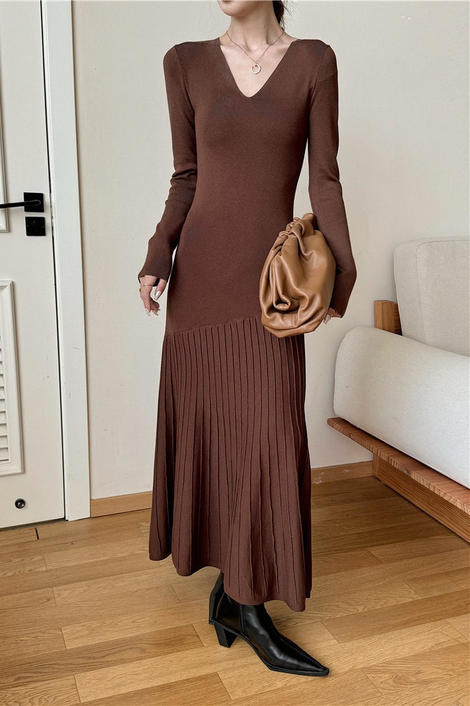 | Knit Fitted Mermaid Hem Maxi Dress