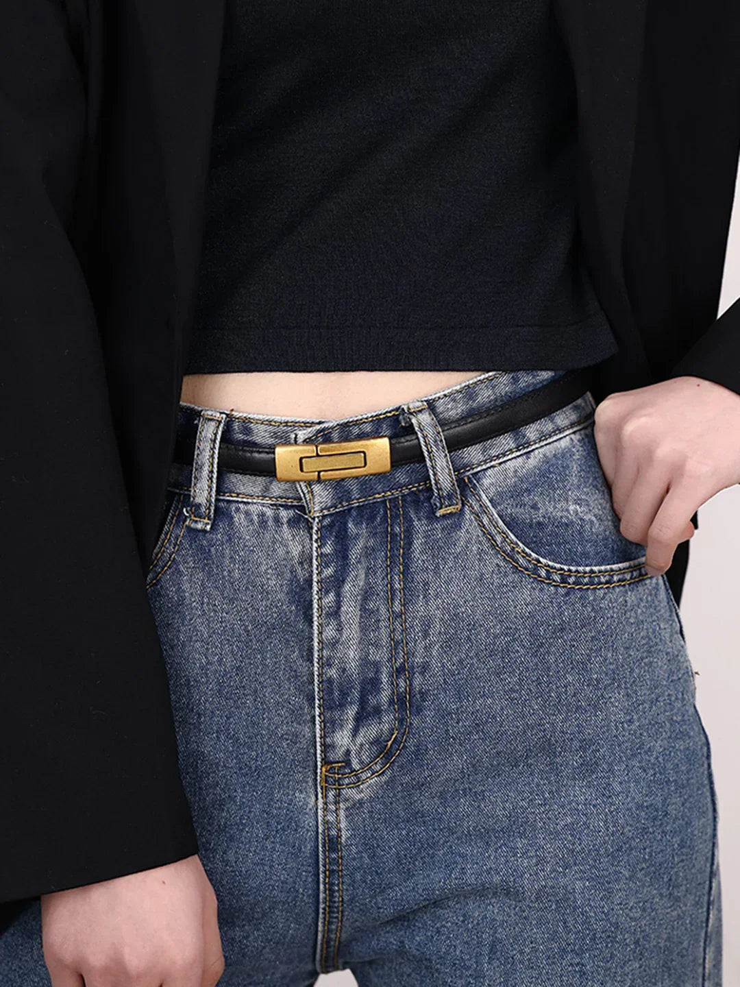 Leather Vintage Magnet Closure Slim Belt