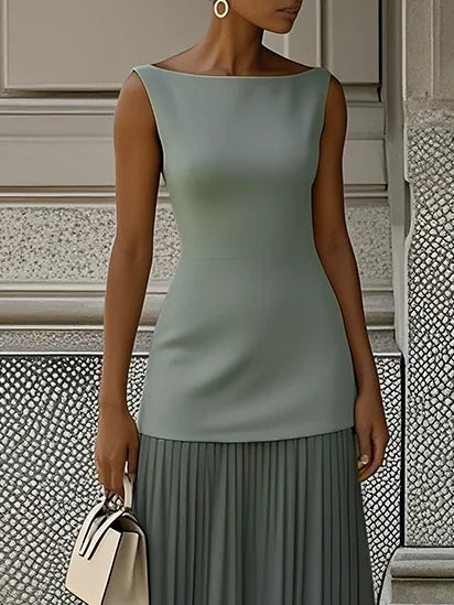 Women's Sleeveless Maxi Dress with Flowing Pleats – Elegant Bridesmaid Gown