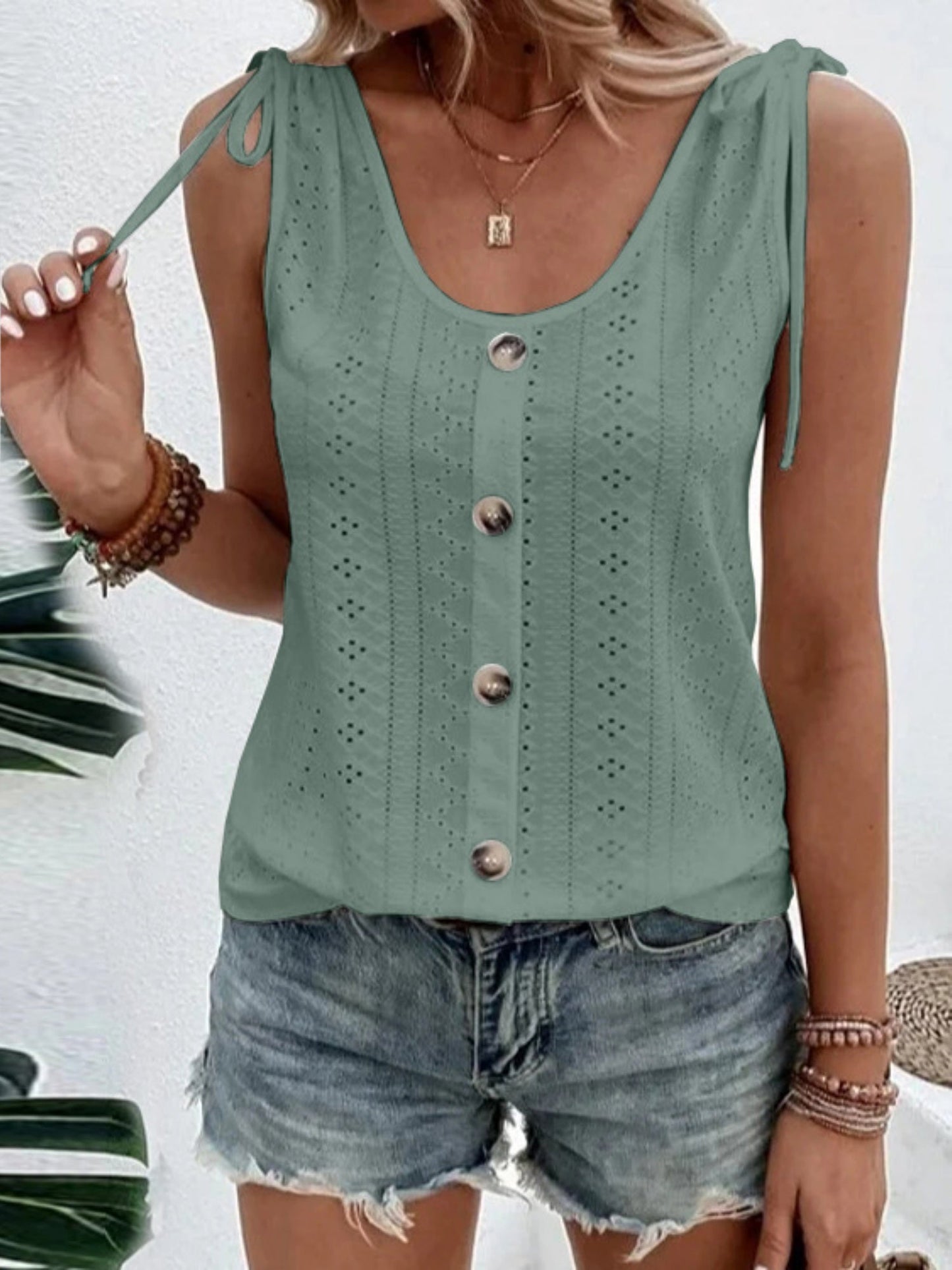 Jacquard Hollow Out Straps Buttons U-neck Vest