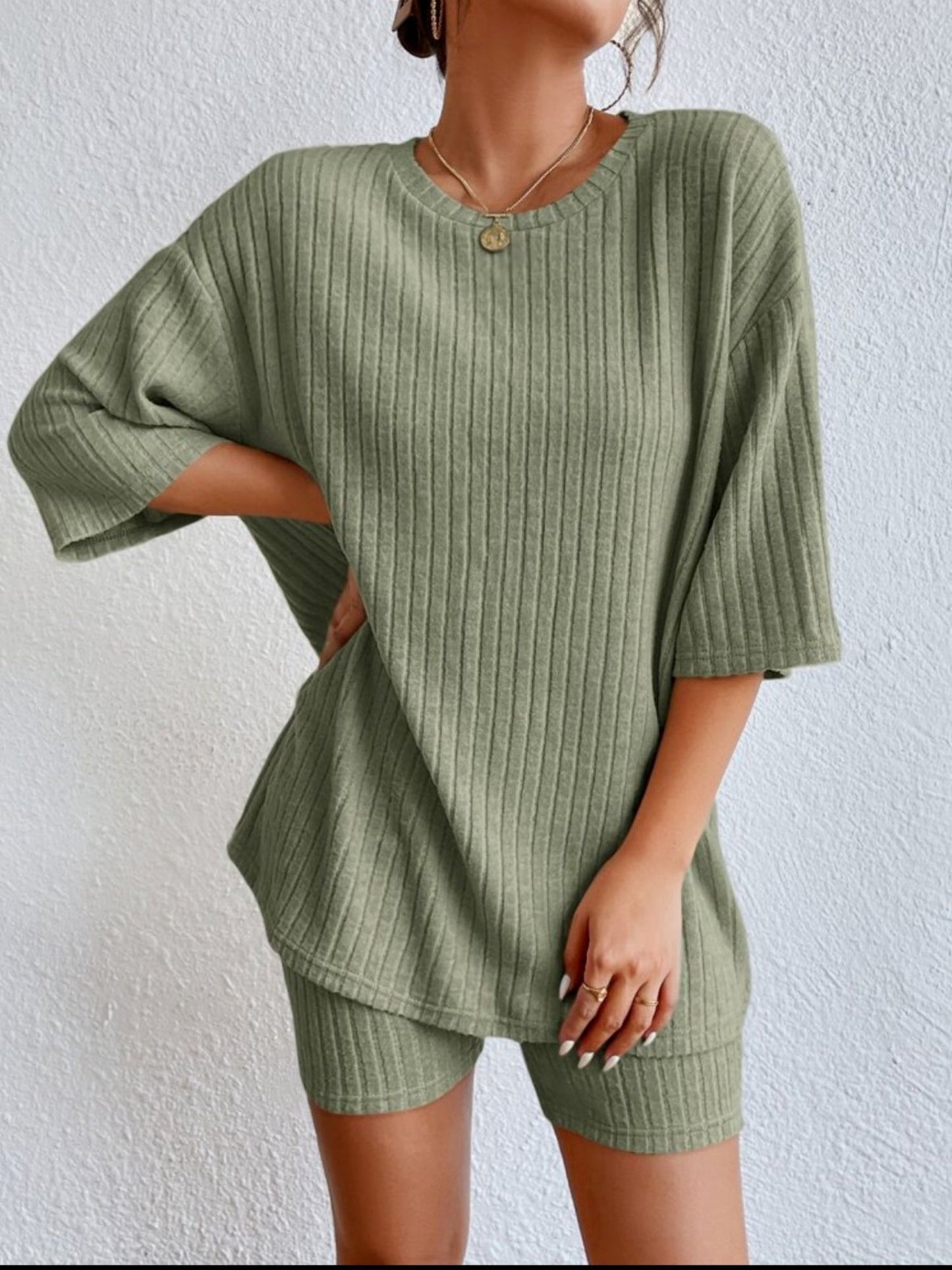Piping Crew Neck Loose T-shirt And Shorts 2-piece Sets