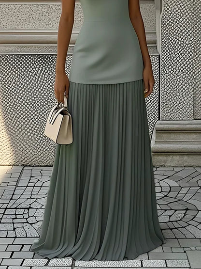 Women's Sleeveless Maxi Dress with Flowing Pleats – Elegant Bridesmaid Gown