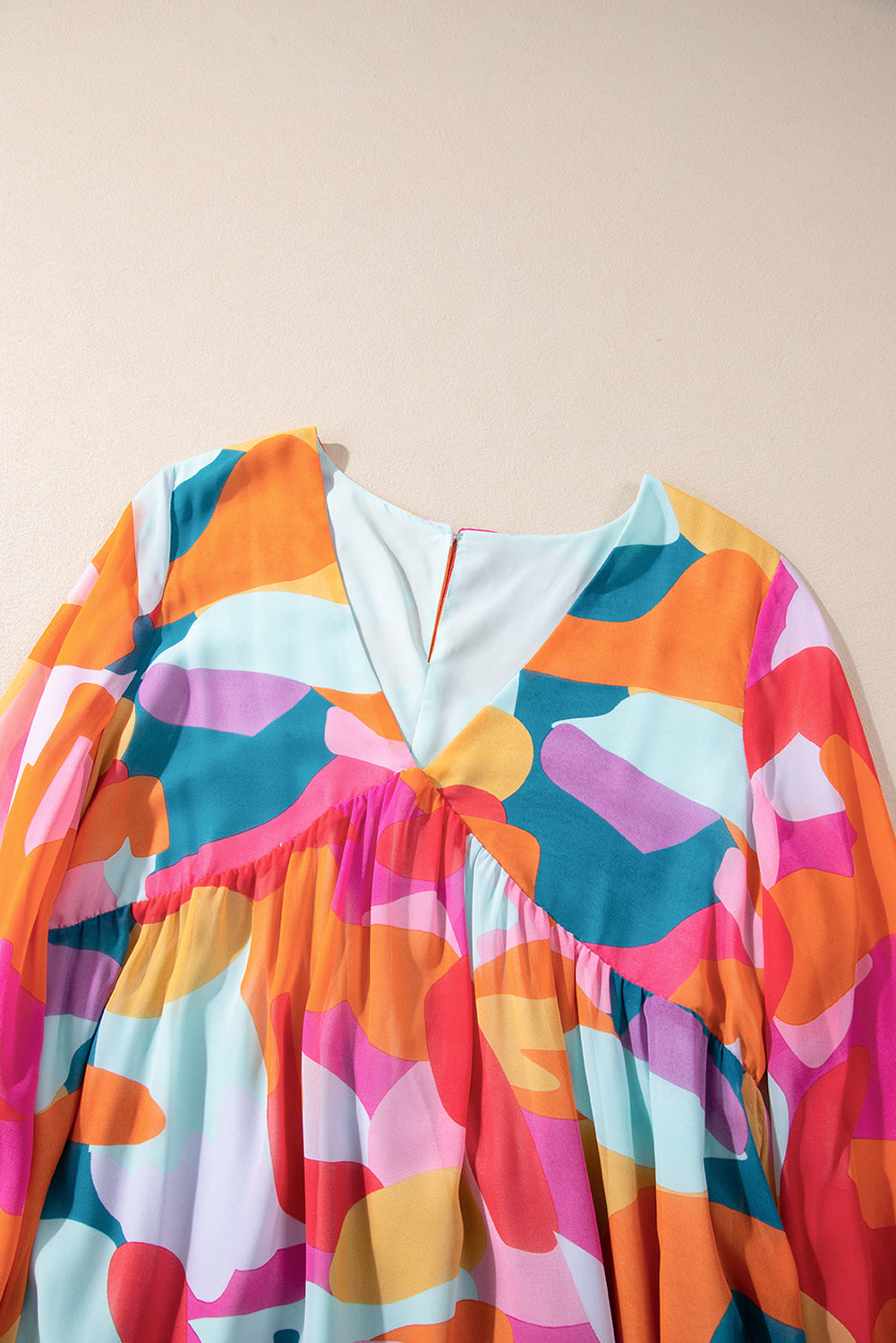 Abstract Geometric Print Deep V-Neck Bell Sleeve Tiered Ruffle Mini Dress
