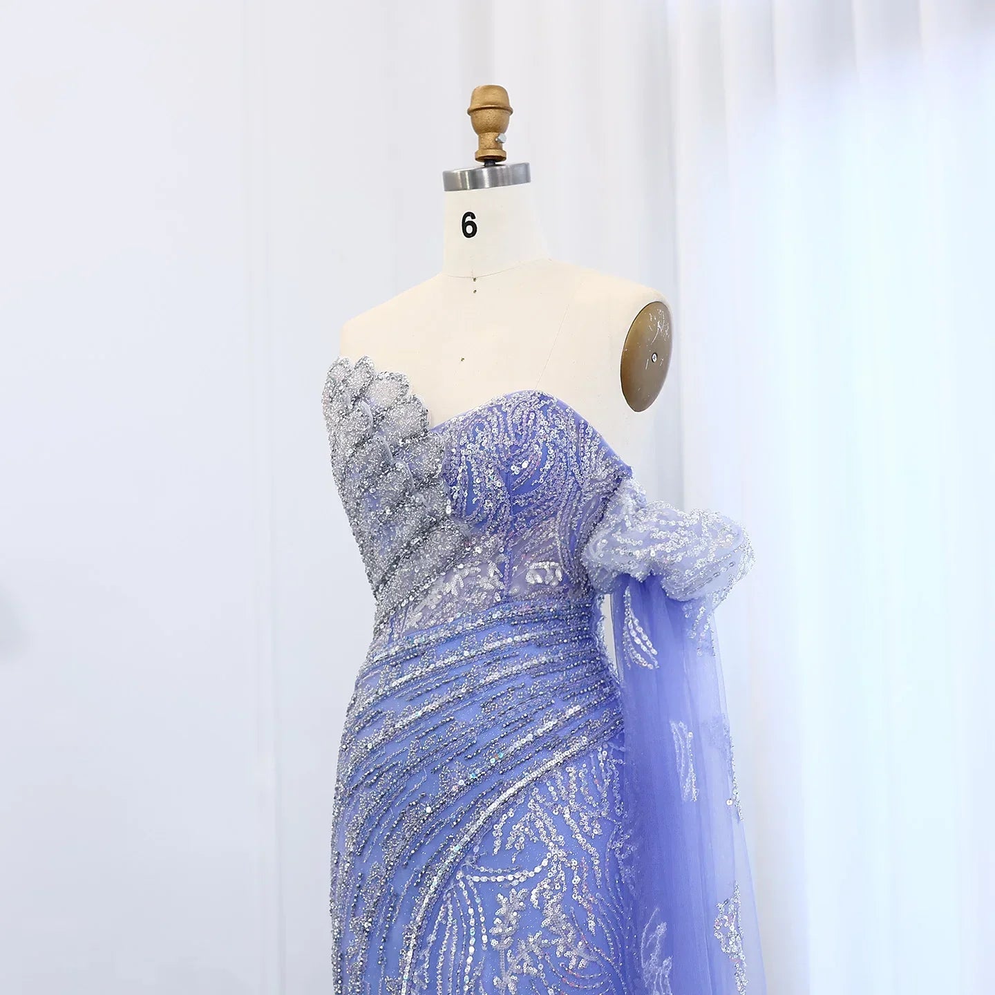 Mermaid Cape Sleeve Scalloped Green Evening Dress