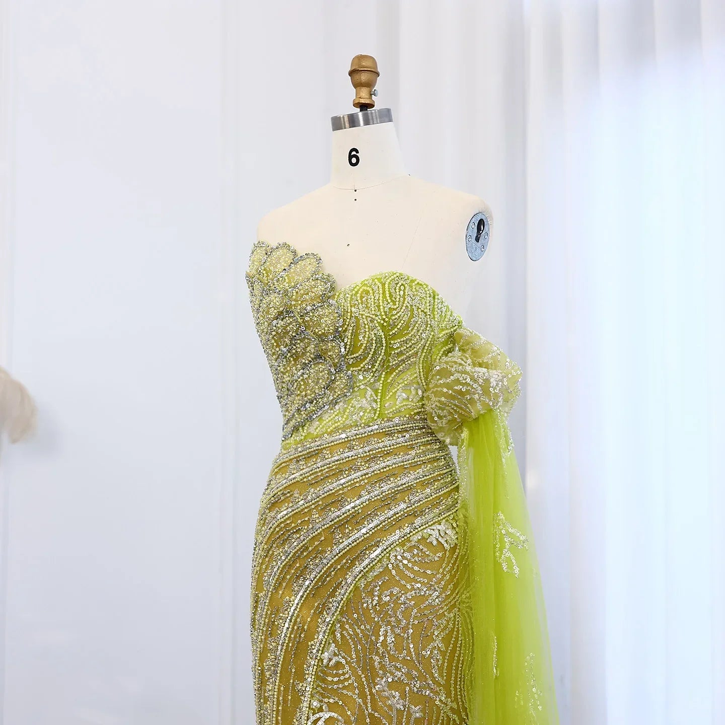 Mermaid Cape Sleeve Scalloped Green Evening Dress
