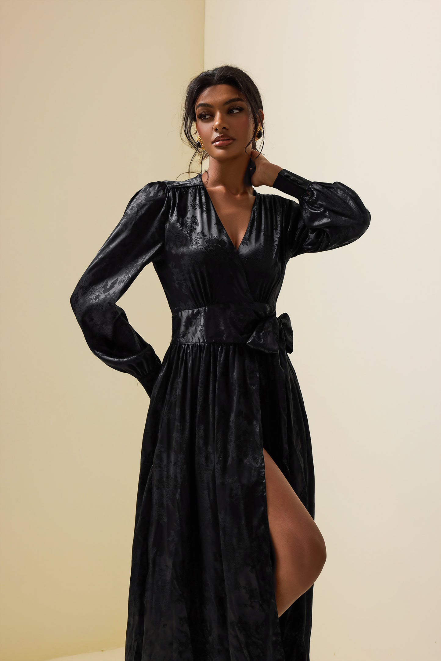 Jacquard Lantern Sleeve Warp Midi Dress