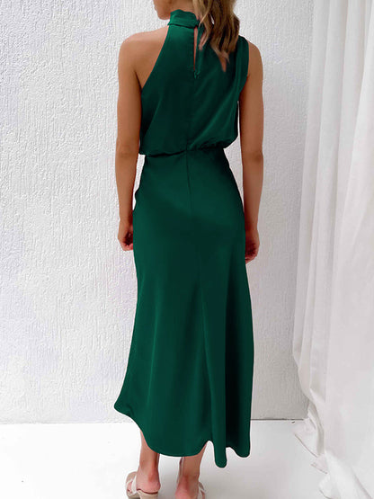 Sleeveless Solid Color Halter-Neck Midi Dresses