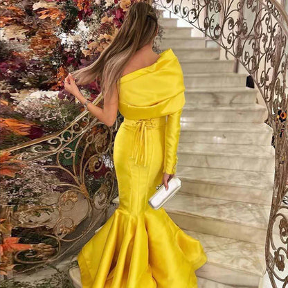 One-Shoulder Mermaid Evening Dress with Cape Beaded