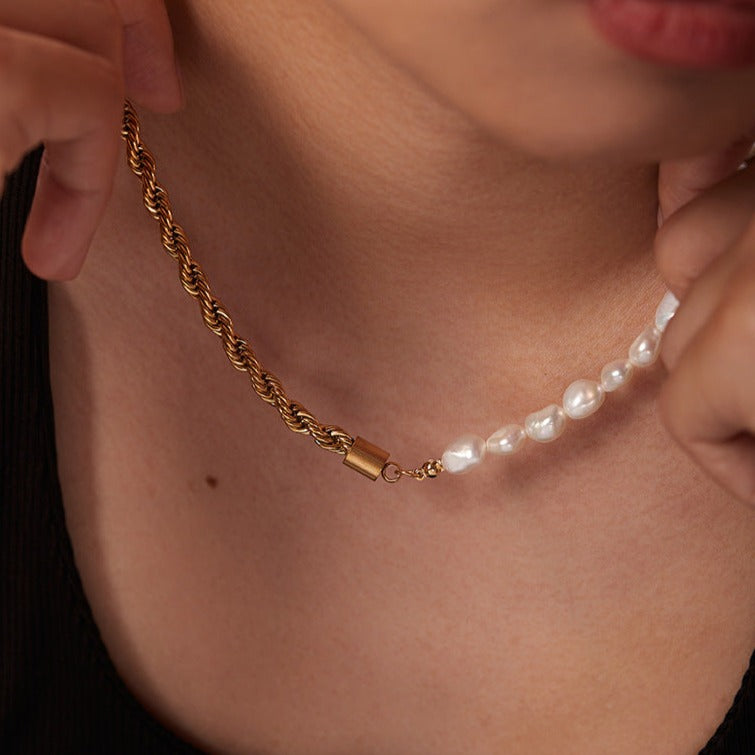 Alina Pearl Rope Necklace