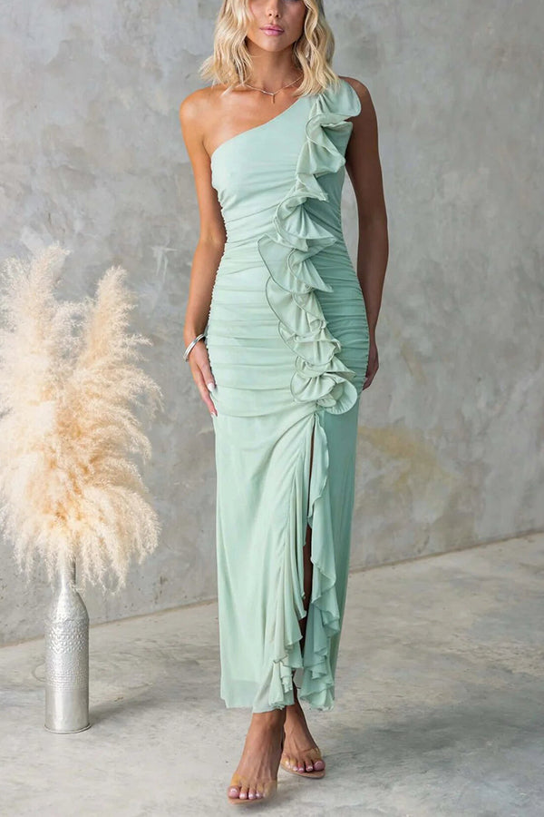 Fashion One-shoulder Pleated Sexy High Slit Slim Dress