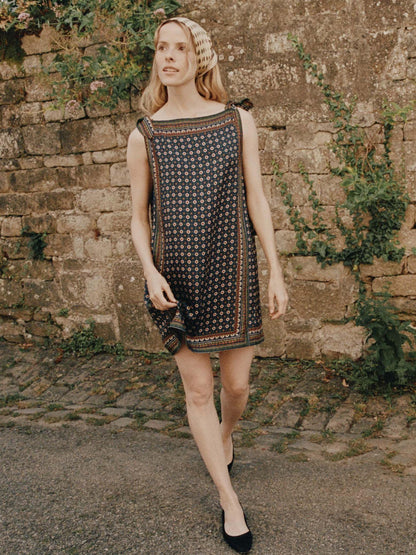 | Vintage Print Sleeveless Mini Dress