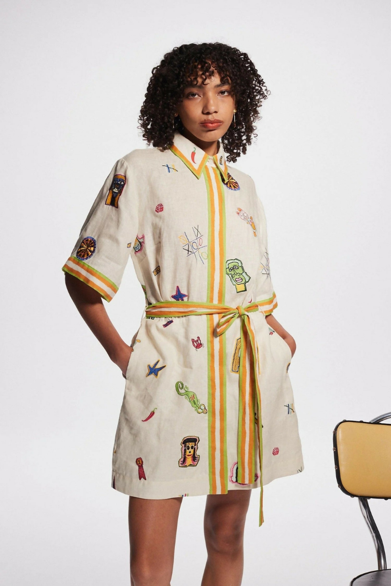 Embroidered Patch Collar Tie Waist Button Front Short Sleeve Romper