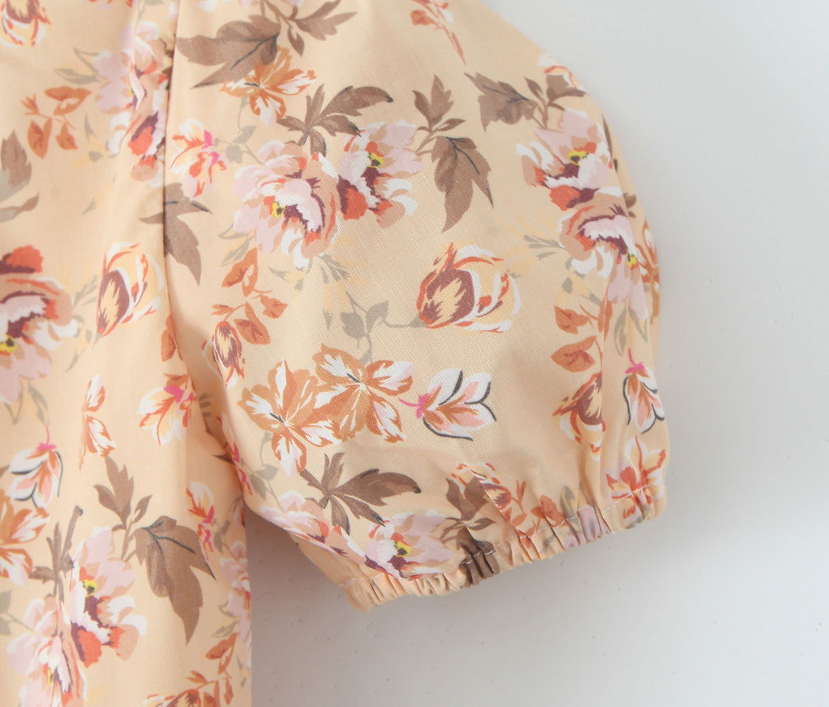 Positioning Printed V Neck Waist Tight Petti dress Holiday Dress