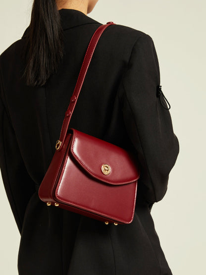 | Structured Shoulder Bag – Everyday Handbag