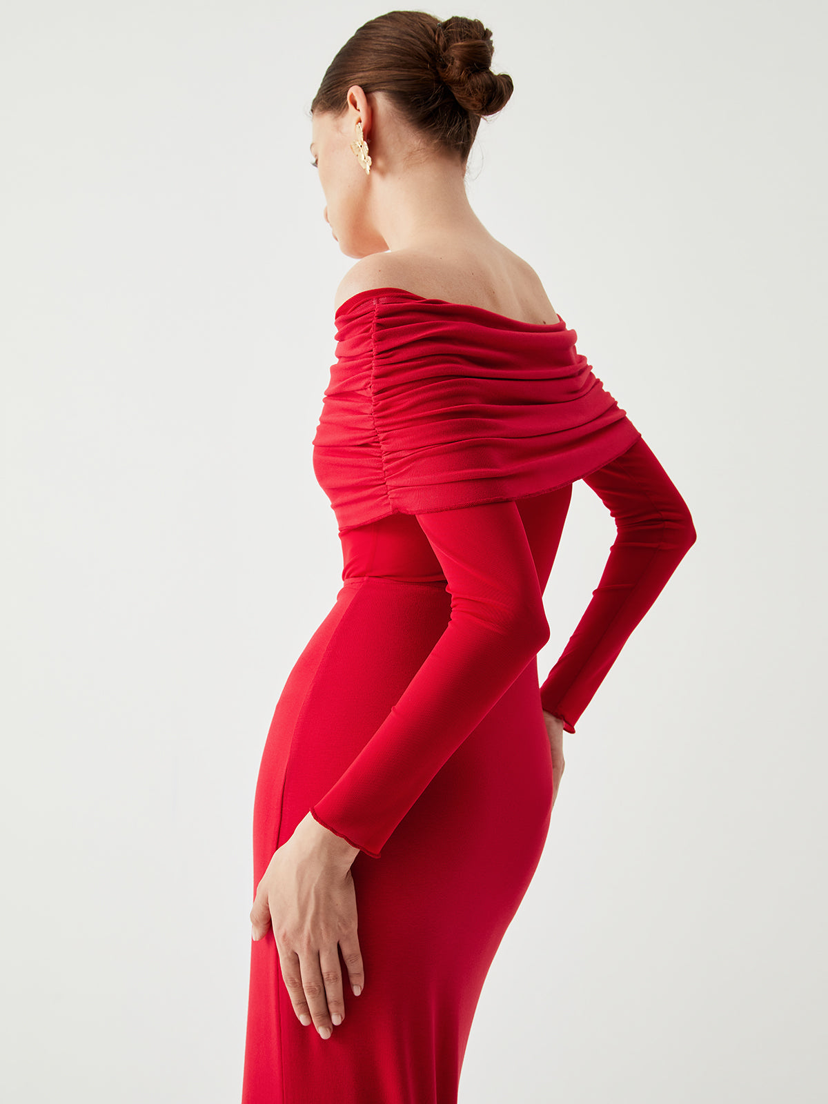 Off Shoulder Ruched Band Mesh Waist Panel Long Sleeve Maxi Dress