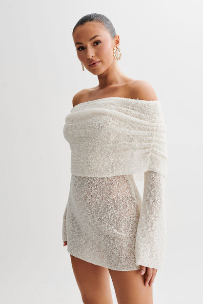 Elara - Alluring Mini Dress