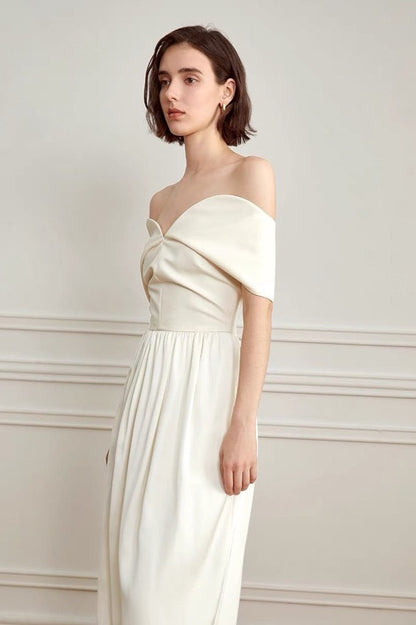 Off the Shoulder Foldover Neckline Pleated A-Line Floor Length Maxi Dress