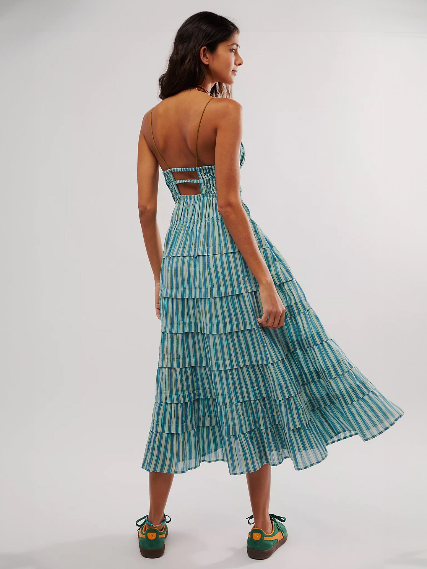Bohemian Dress Layered Pleated Spaghetti Straps Backless Resort Midi Dresses