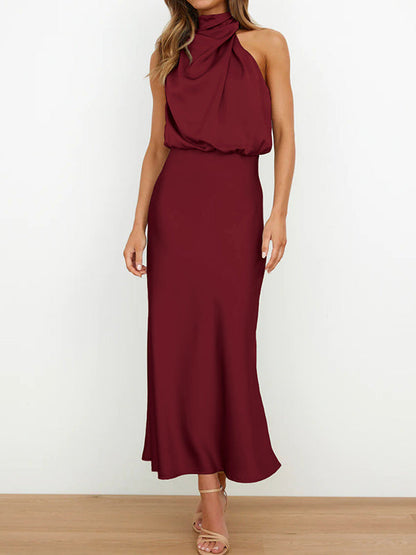 Sleeveless Solid Color Halter-Neck Midi Dresses