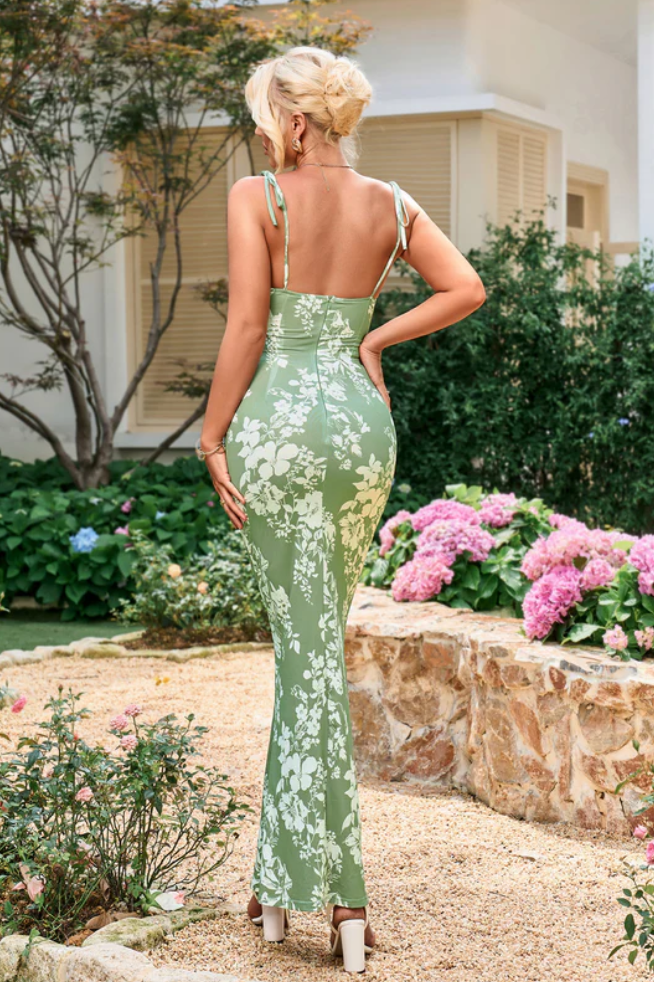 | Bodycon Maxi Dress in Rosé Bloom
