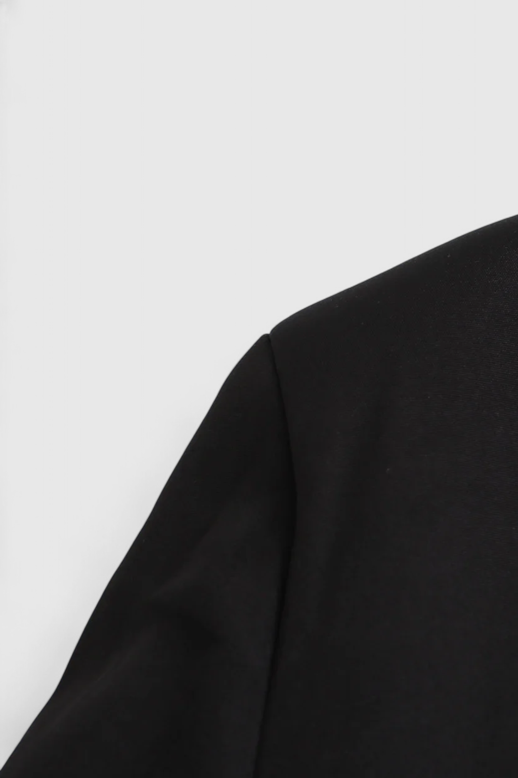 Cropped Utility Jacket | Turn-Down Collar, Flap Pockets