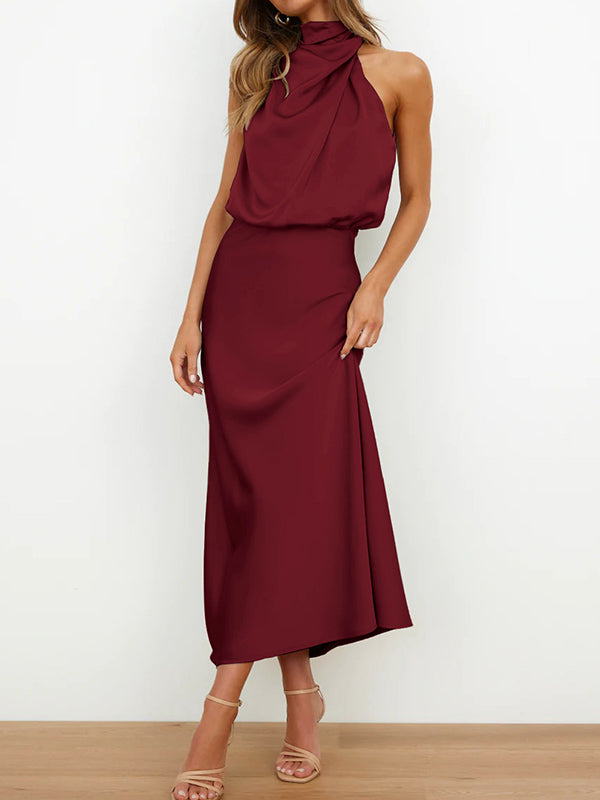Sleeveless Solid Color Halter-Neck Midi Dresses
