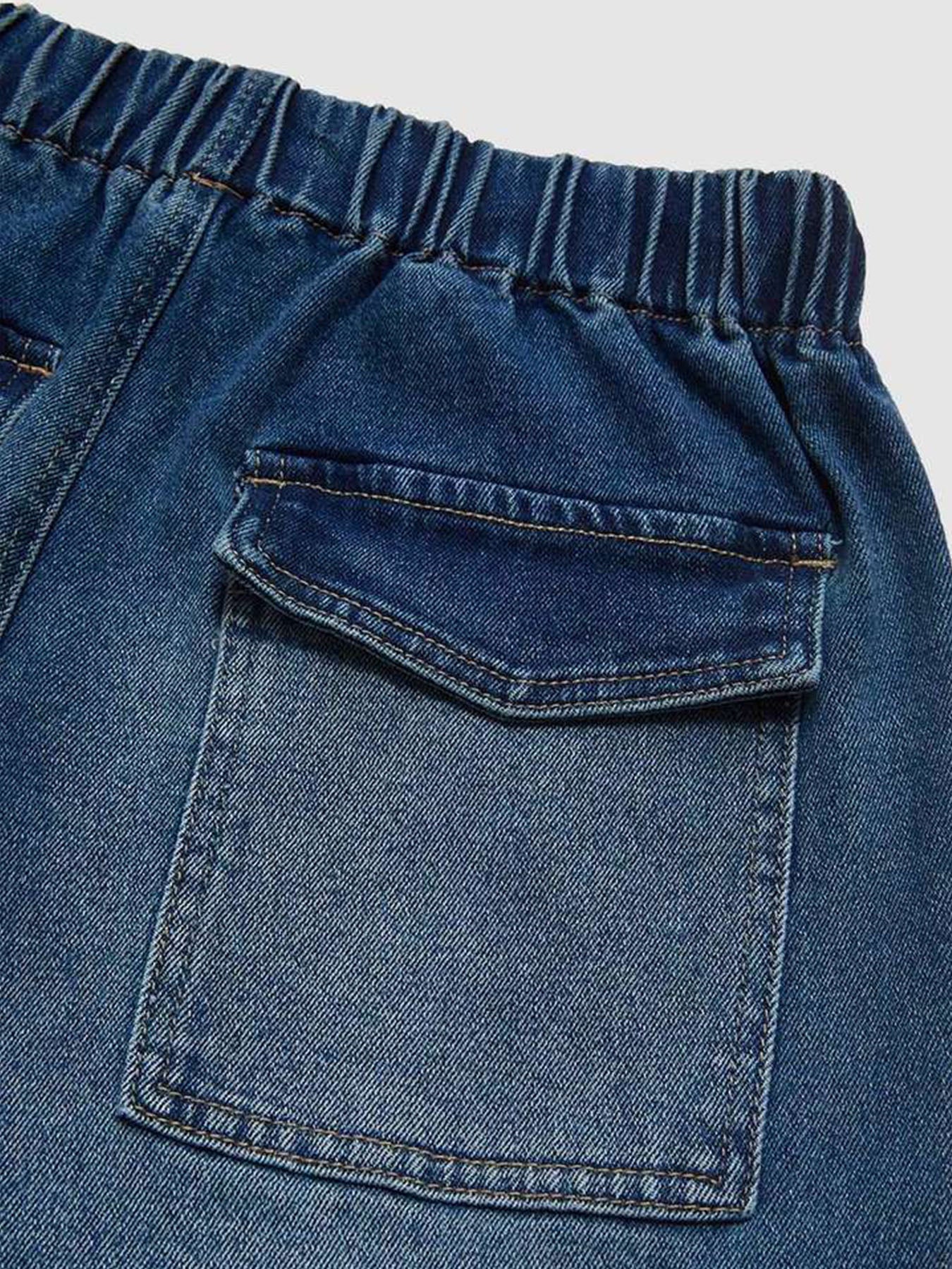 Loose Pleated Jeans
