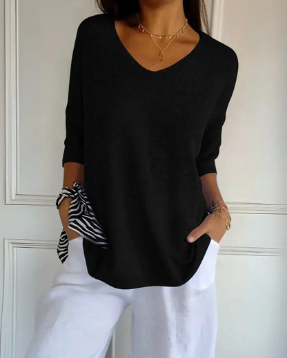 | Relaxed Fit V-Neck Tee